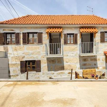 Station * Lousada